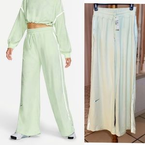 Nike City Ready Towel Pants